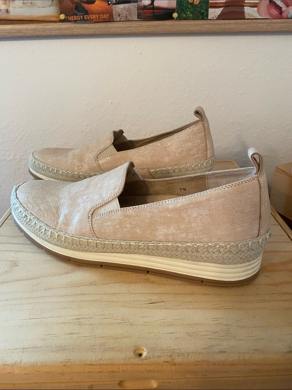 Women’s Slip-On Loafers in Light Beige faux leather with metallic finish